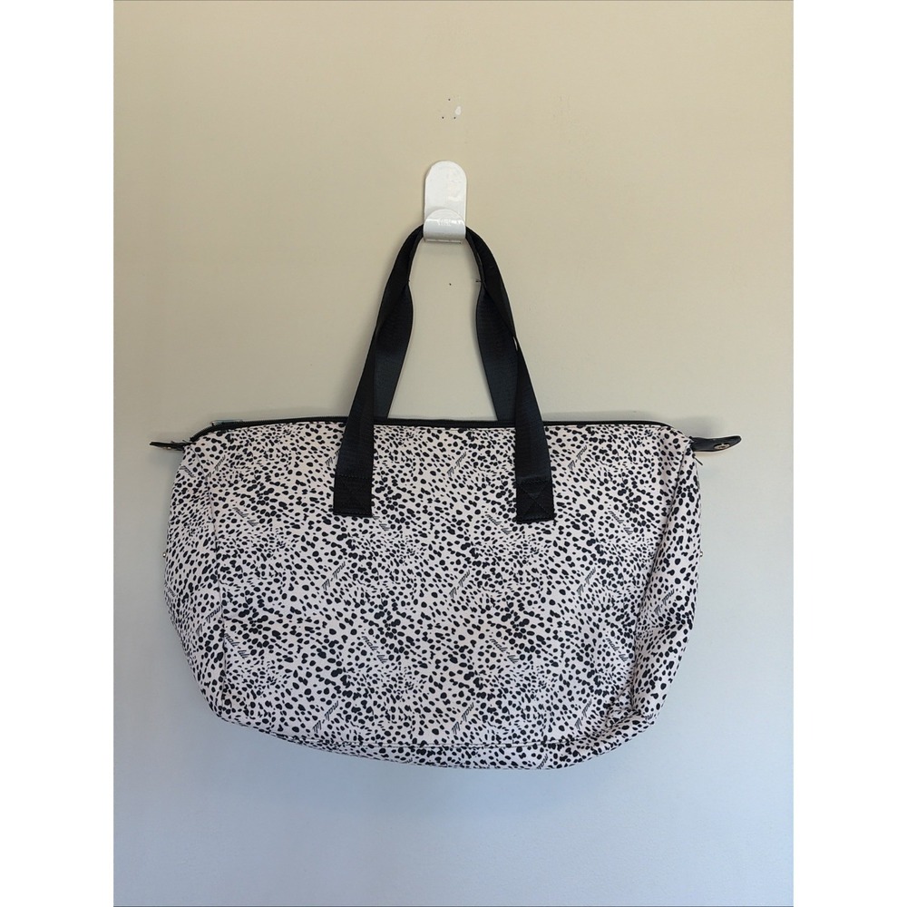 Mali & Lili Snow Leopard Animal Print Weekender Travel Bag Removable Strap NWOT